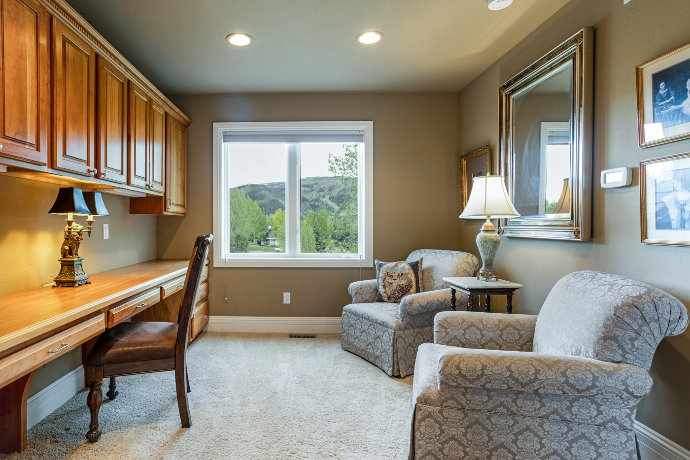 Bedrooms + Sitting Area — photograph 8